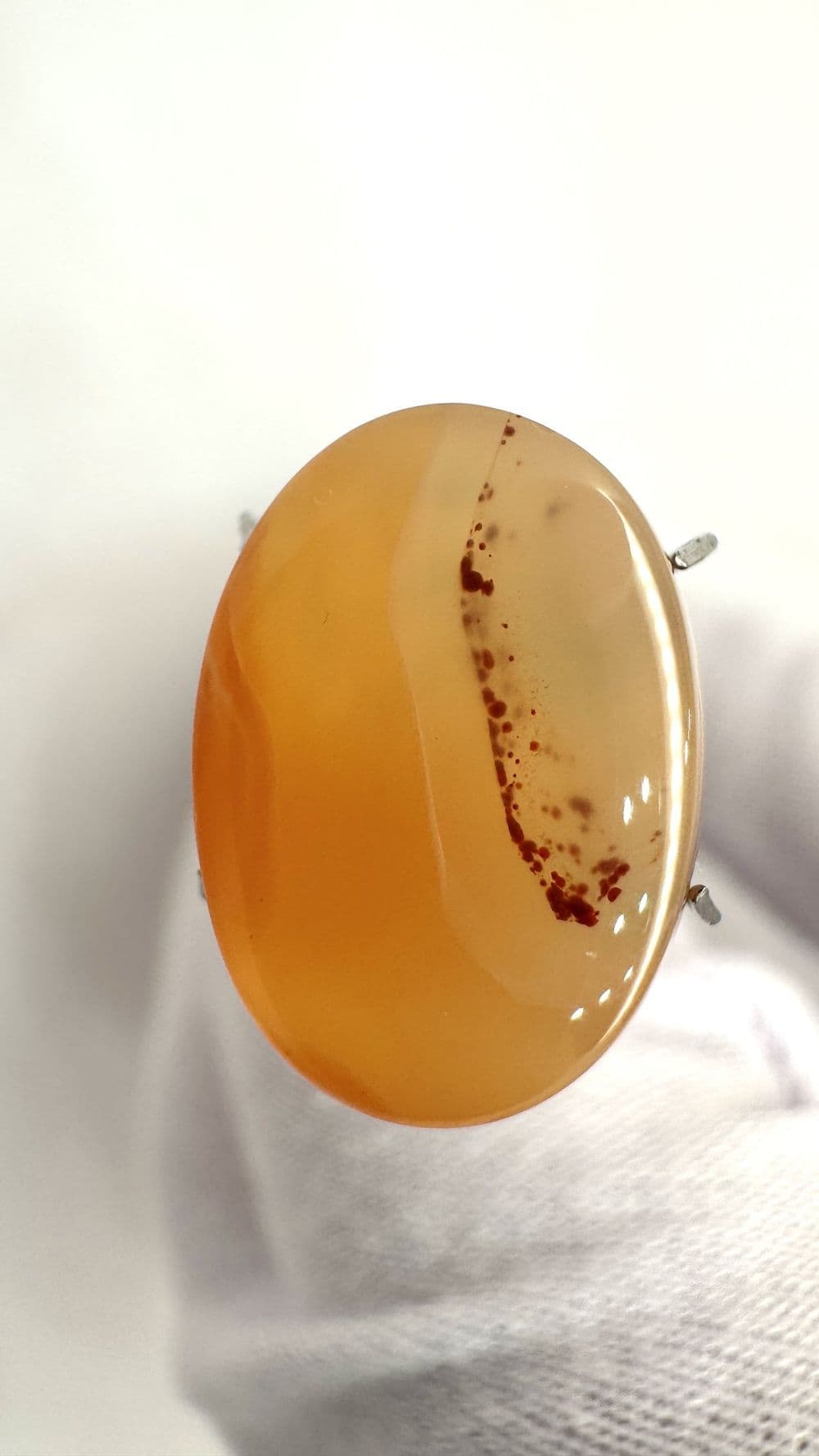 عقیق شرف الشمس یمن اصل و خوشدست (۱۶ در ۱۱ میل)